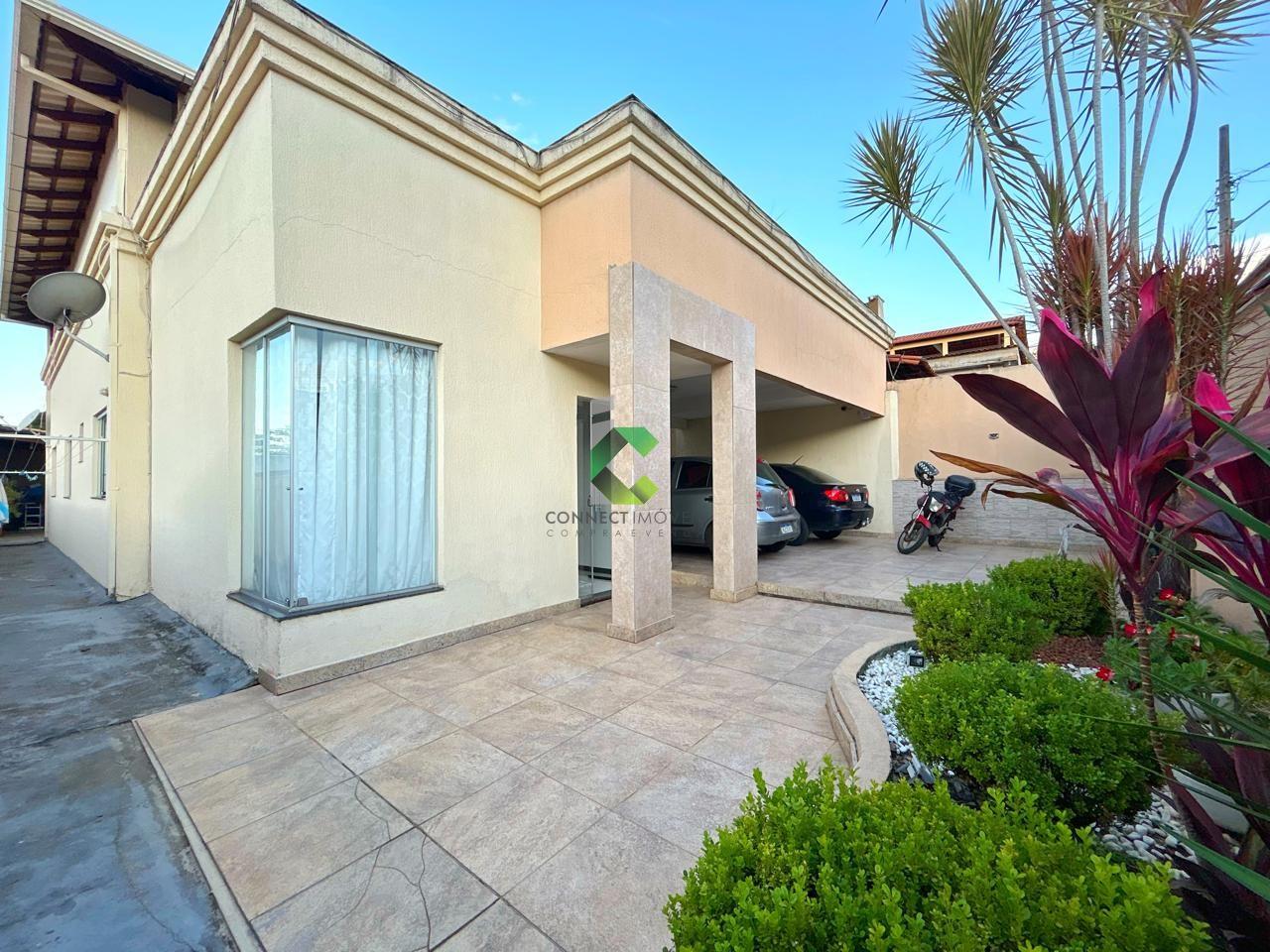 Casa para Venda, em Contagem, bairro Alvorada, 3 dormitrios, 2 banheiros, 1 sute, 5 vagas