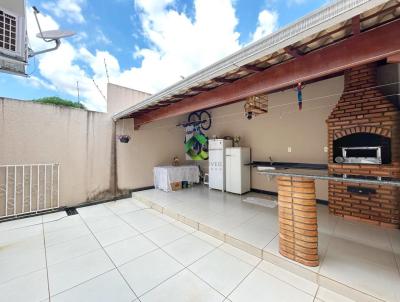 Casa para Venda, em Contagem, bairro Europa, 3 dormitrios, 2 banheiros, 1 sute, 2 vagas